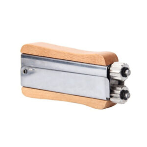 REESTIRADOR DE ALAMBRE MANGO MADERA