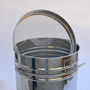 Alternative view of ESTANQUE DECANTADOR LYSON 210 kg INCLUYE FILTRO, CON O SIN BASE